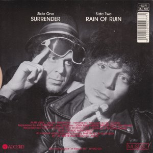 SUICIDE – Surrender / Rain Of Ruin